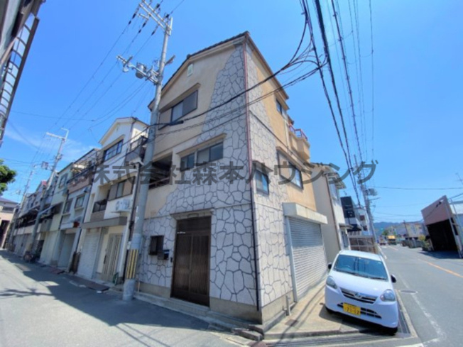 【外観】 | 　門真市三ツ島6丁目戸建 | 外観も気になるポイント