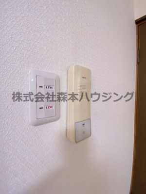 【セキュリティ】 | 　門真市三ツ島6丁目戸建 | インターフォンついてます