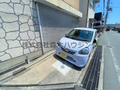 【駐車場】 | 　門真市三ツ島6丁目戸建 | カースペースがあります