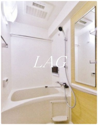 【浴室】 | アルテカーサアリビエ東京イースト | お風呂です。