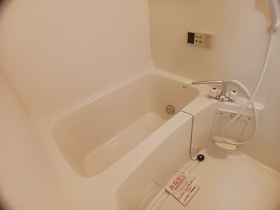 【浴室】 | ミシュカーン | コンパクトで使いやすいお風呂です