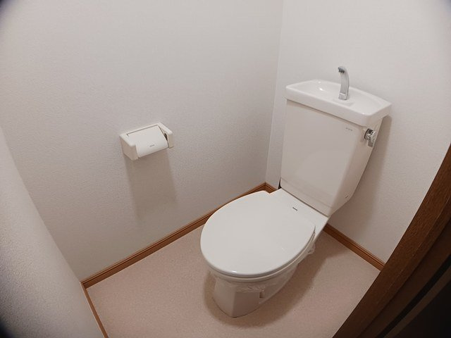 【トイレ】 | サウスタウンＦ | ゆったりとした空間のトイレです