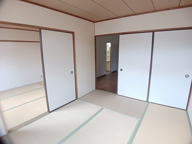 【内装】 | ヴィルフォーレミチハタ | 明るい室内です