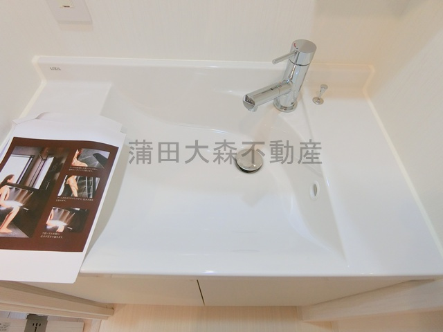 羽田六間堀レジデンスの洗面所