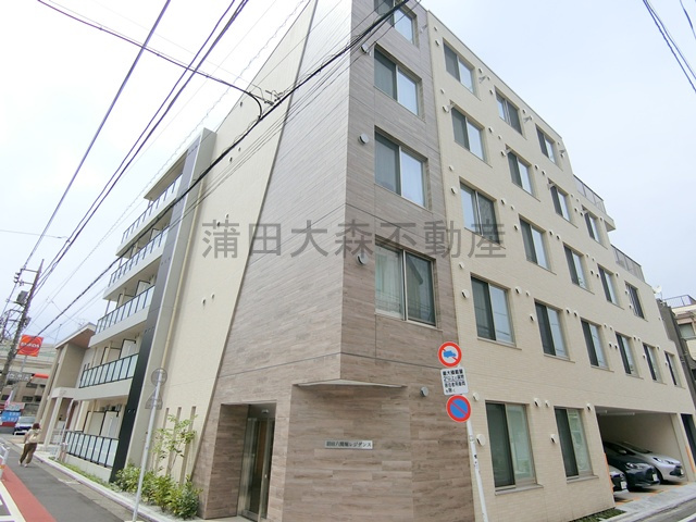 羽田六間堀レジデンスの外観|2026年2月築　RC鉄筋コンクリート造地上5階建て総戸数50戸
東京都大田区羽田4丁目　京急空港線穴守稲荷駅徒歩5分、京急空港線大鳥居駅徒歩11分