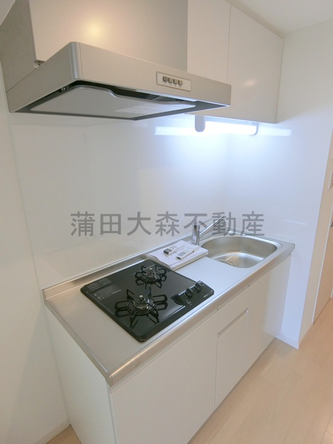 羽田六間堀レジデンスのキッチン|2口ガスシステムキッチン