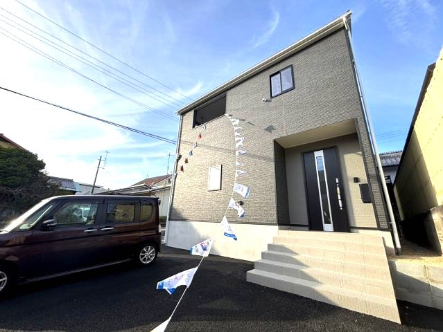 クレイドルガーデン柳原第2-1号棟　松山市柳原第2の新築戸建の外観|落ち着いた雰囲気の外観です