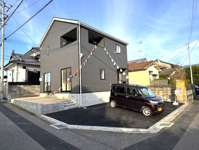 クレイドルガーデン柳原第2-1号棟　松山市柳原第2の新築戸建の前面道路含む現地写真|前面道路含む現地写真です