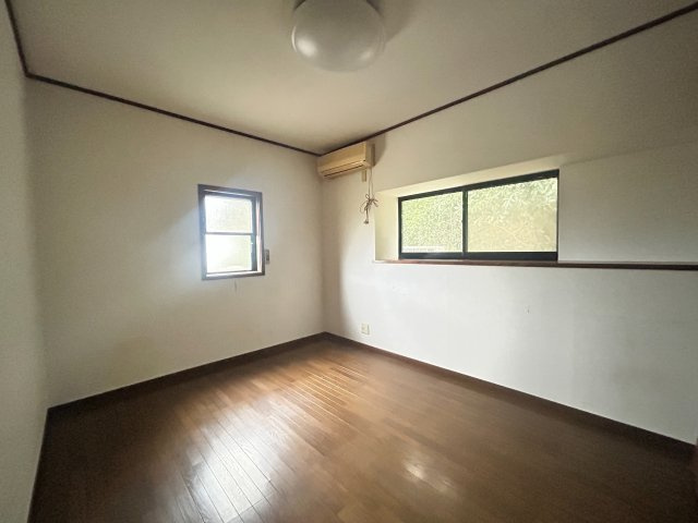 【洋室】 | 銚子市春日町　カーポート付4LDK