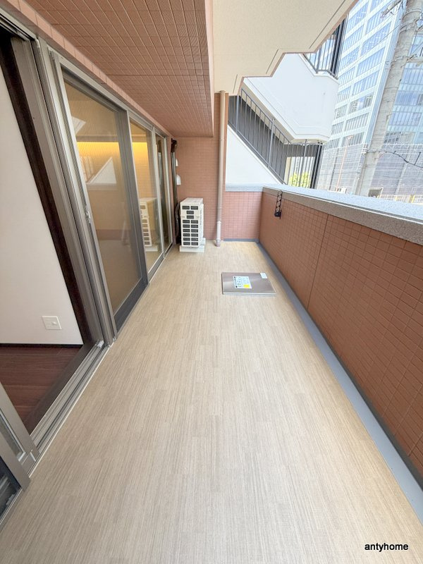 プレジオ北浜　仲介手数料無料のバルコニー