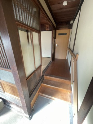 【玄関】 | 五條市野原西戸建