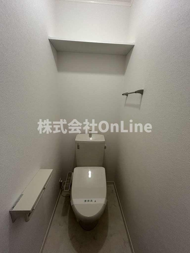 グランドソレーユ東山本2のトイレ