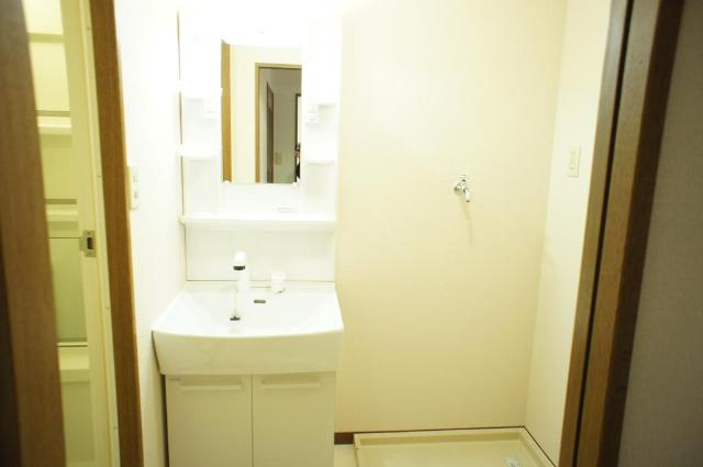 エイトハウスＡの洗面所|洗面