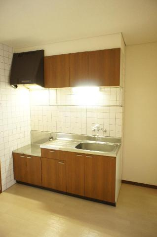 エイトハウスＡのキッチン|キッチン