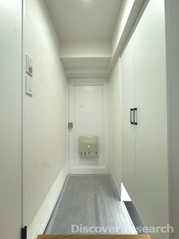 ハイネス福生の玄関