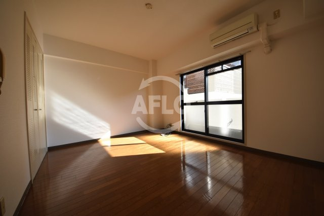 アプローズ堂島の居間・リビング|アプローズ堂島　洋室