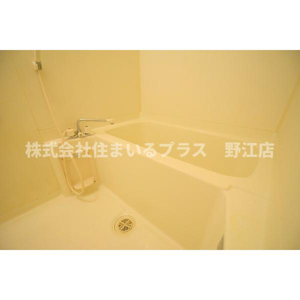 守口市日吉町１丁目の賃貸マンションの浴室