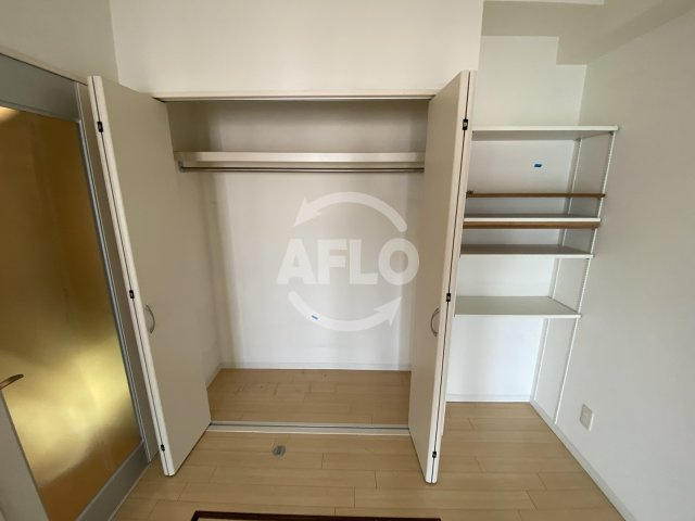 ARROW FIELDS壱番館（アローフィールズ壱番館）の収納|ARROW FIELDS壱番館（アローフィールズ壱番館）　クローゼット