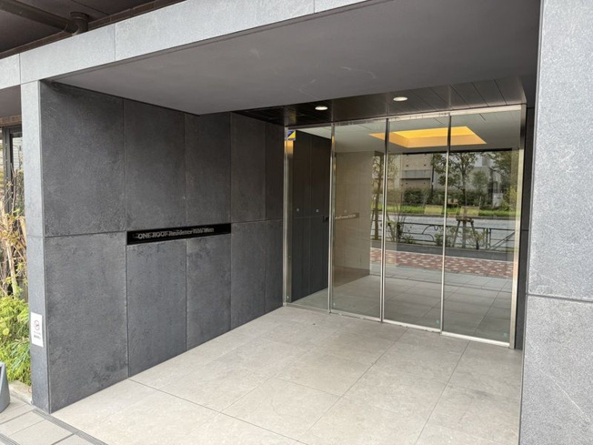 【エントランス】 | ONE ROOF RESIDENCE KIBA WEST