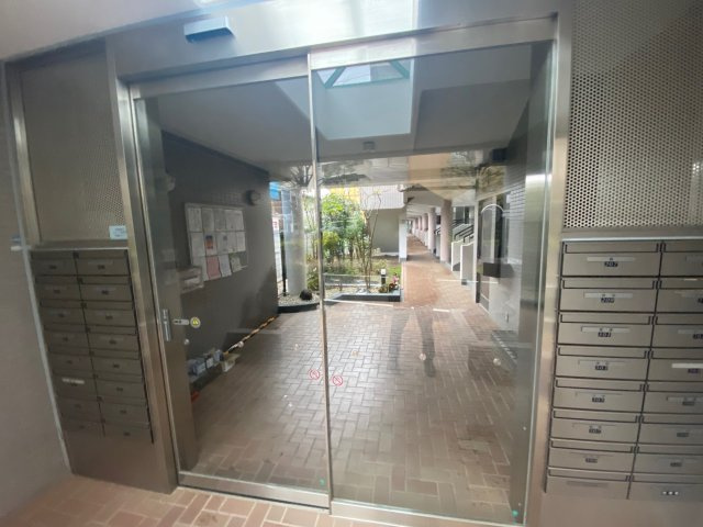 【玄関】