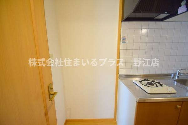 守口市南寺方北通２丁目の賃貸マンションのキッチン