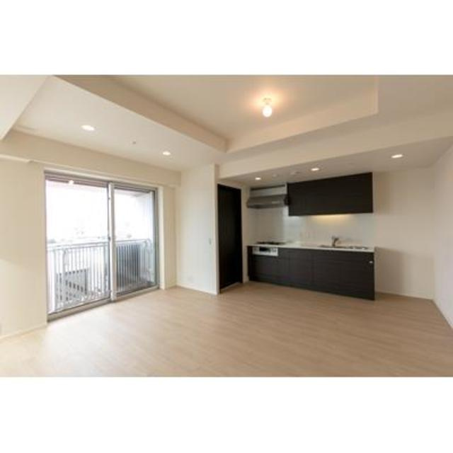 プラウドタワー白金台の居間・リビング|※写真は同タイプ住戸です。