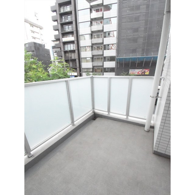 CAVANA＋麻布台のバルコニー