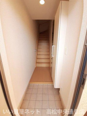 【玄関】 | クラール仏生山Ｂ