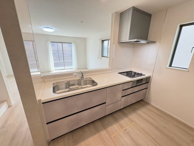 垂水区本多聞6丁目　新築戸建て　B号棟のキッチン|使いやすいキッチンです
