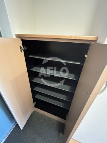 エスリード野田阪神駅前の玄関|エスリード野田阪神駅前　シューズボックス