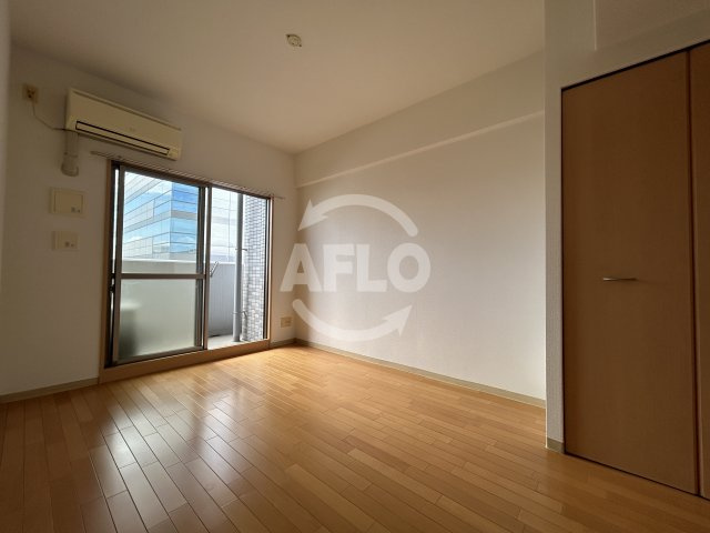 エスリード野田阪神駅前の居間・リビング|エスリード野田阪神駅前　洋室