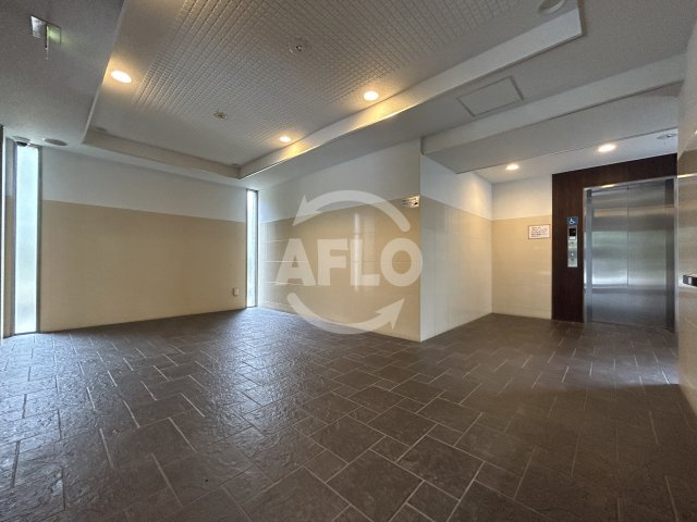 エスリード野田阪神駅前のロビー|エスリード野田阪神駅前　ロビー