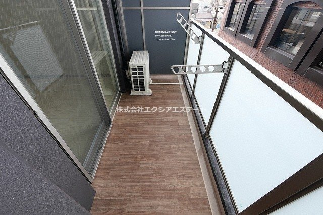 大阪市阿倍野区美章園２丁目の賃貸マンションのバルコニー