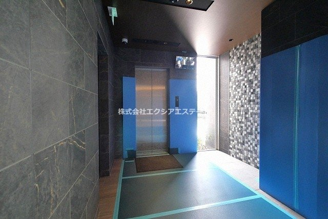 大阪市阿倍野区美章園２丁目の賃貸マンションのロビー