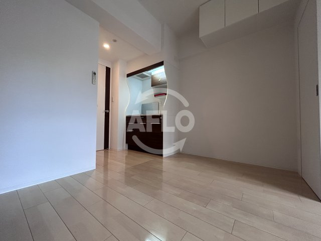 セレニテ新大阪カルムの居間・リビング|セレニテ新大阪カルム 　洋室