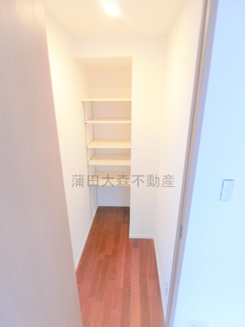 イプセ蒲田WESTの収納|DK収納　ウォークイン
