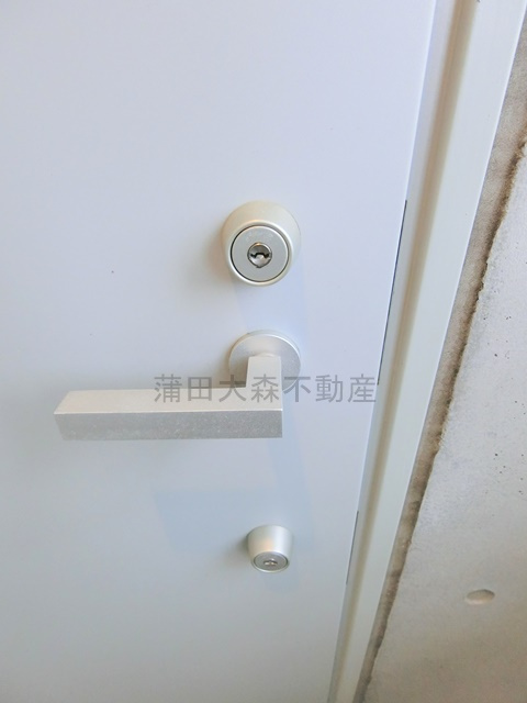 イプセ蒲田WESTの玄関