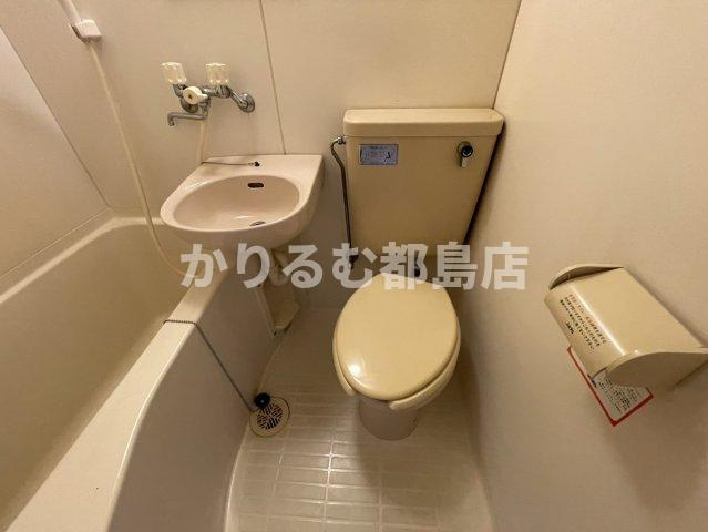 クリスタル高倉のトイレ