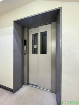 【ロビー】 | 井上ビル