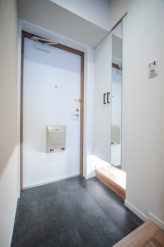 ライオンズマンション生田川東の玄関