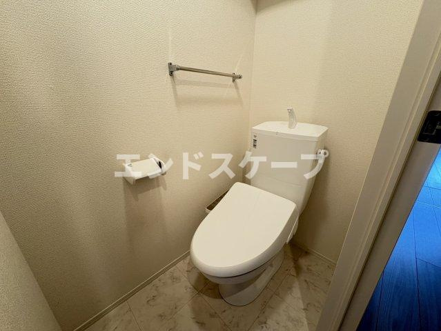 ラルーチェⅤのトイレ|高崎、前橋のお部屋探しはエンドスケープまで！お客様の理想お聞かせ下さい♪
