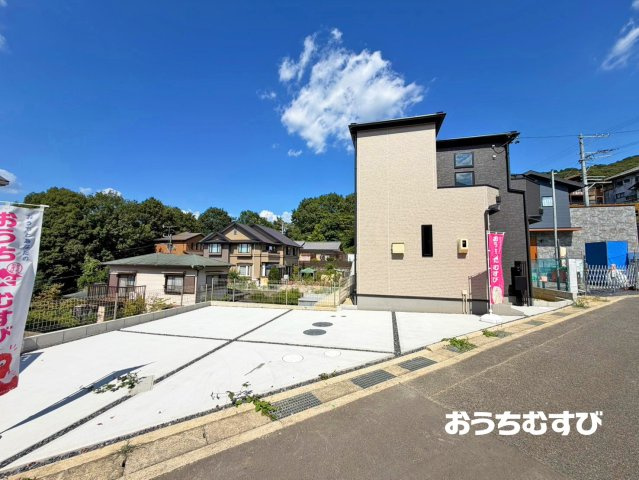 守山区上志段味5期(全1棟)の駐車場