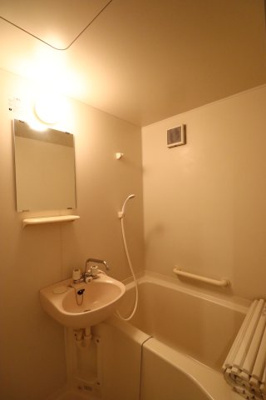 【浴室】 | アリス広尾 | 日々の疲れを癒すお風呂付です