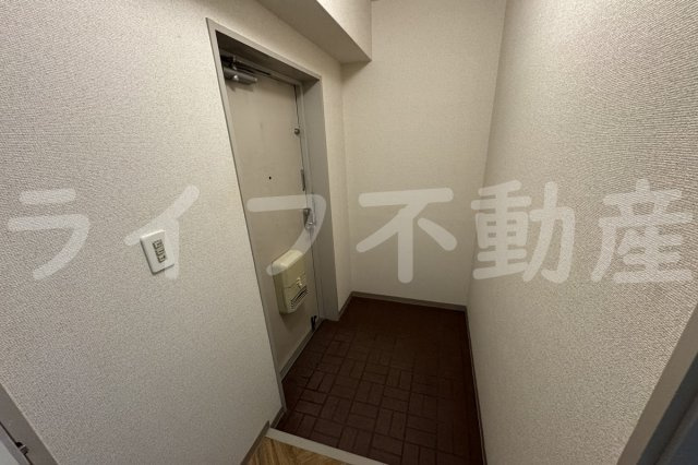 サンハイム南山本の玄関|ゆったりとした玄関です
