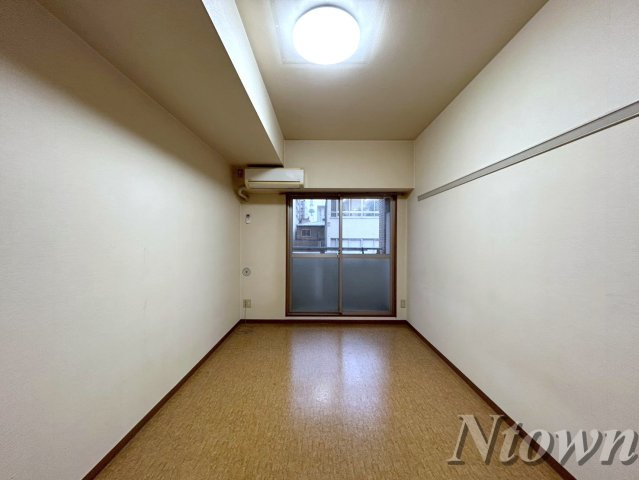【居間・リビング】 | ドミール長者町 | おしゃれな居間です