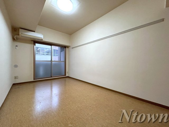 【居間・リビング】 | ドミール長者町 | おしゃれな居間です