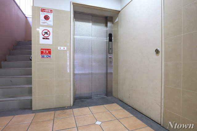 【ロビー】 | ドミール長者町 | 落ち着いたロビーです