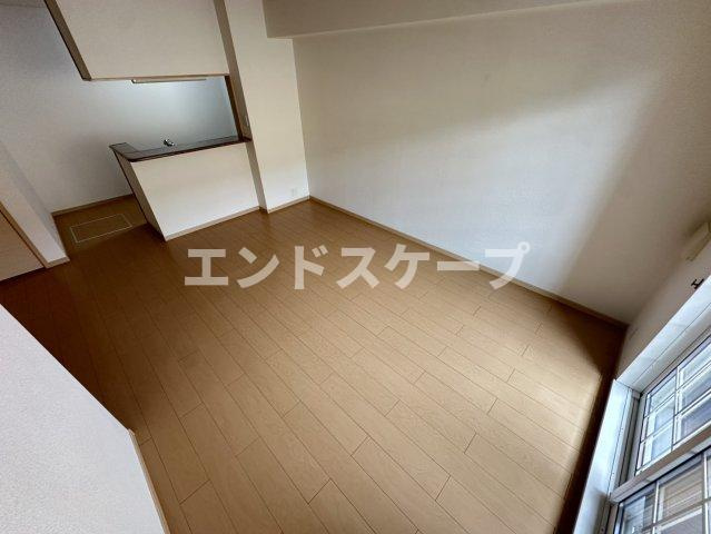ＴａｋａｓａｋｉＴｏｔｔｏｓⅡの居間・リビング|高崎、前橋のお部屋探しはエンドスケープまで！お客様の理想お聞かせ下さい♪