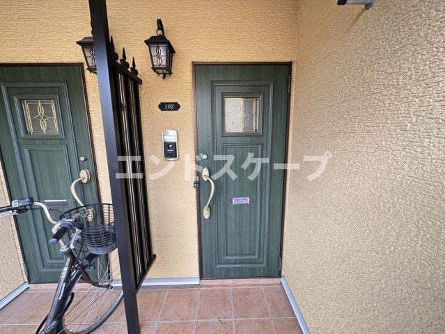 ＴａｋａｓａｋｉＴｏｔｔｏｓⅡの玄関|高崎、前橋のお部屋探しはエンドスケープまで！お客様の理想お聞かせ下さい♪