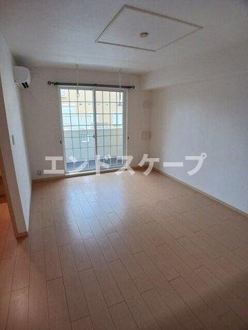 ＴａｋａｓａｋｉＴｏｔｔｏｓⅡの居間・リビング|高崎、前橋のお部屋探しはエンドスケープまで！お客様の理想お聞かせ下さい♪